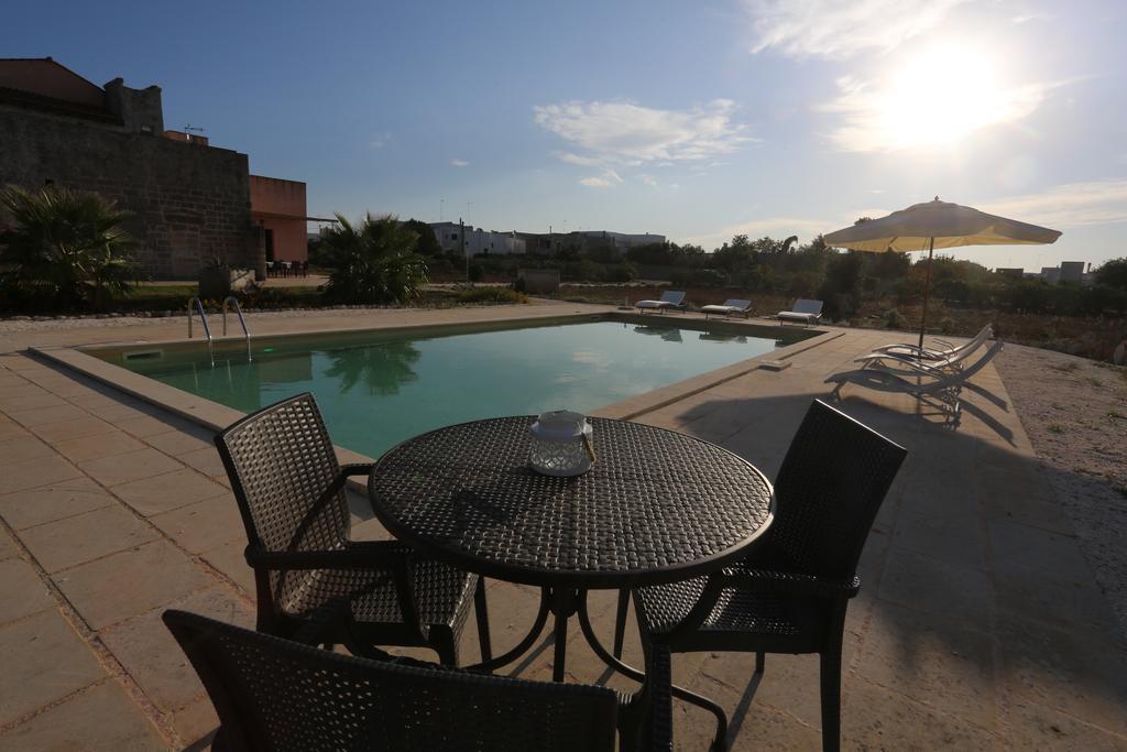 Casino De Viti - Dimora Storica Con Piscina Villa Vaste Ngoại thất bức ảnh
